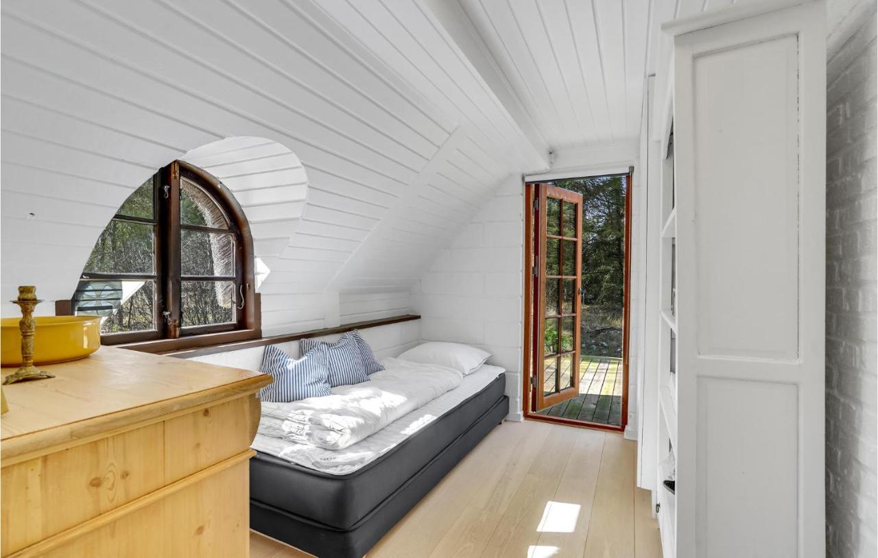 3 Bedroom Beautiful Home In リンケビング エクステリア 写真